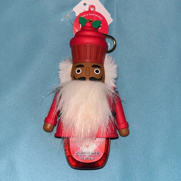 🆕 Bath & Body Works Nutcracker Anti-Bacterial Holder and Gingham Love Sanitizer - Picture 8 of 9
